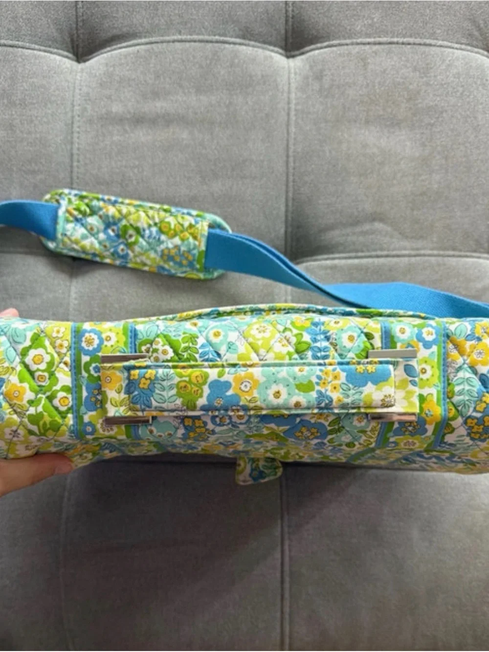 Quilted Floral Laptop Crossbody Bag in Blue & Green